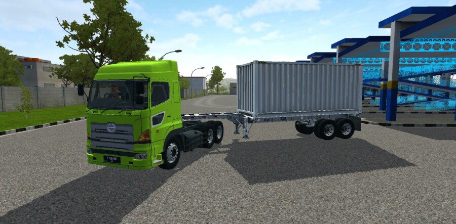 Truck Hino 700 Trailer Peti Kemas